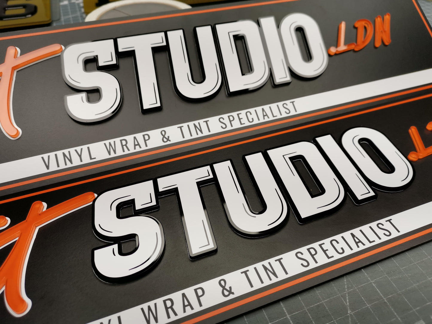 Advertising Show Plates